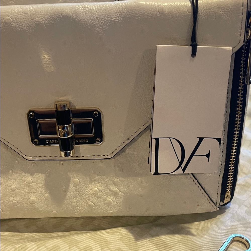 Elegant white Handbag DVF Diane von Furstenberg - Picture 2 of 6